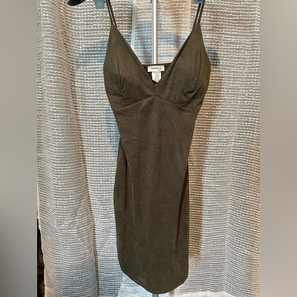 Bebe Green Ruched Ribbed Sheath Dress